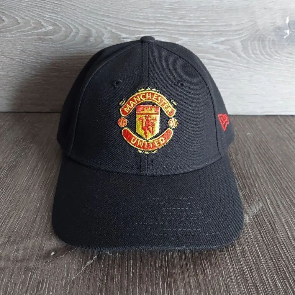 Youth New Era Black Manchester United 9FORTY Adjustable Hat